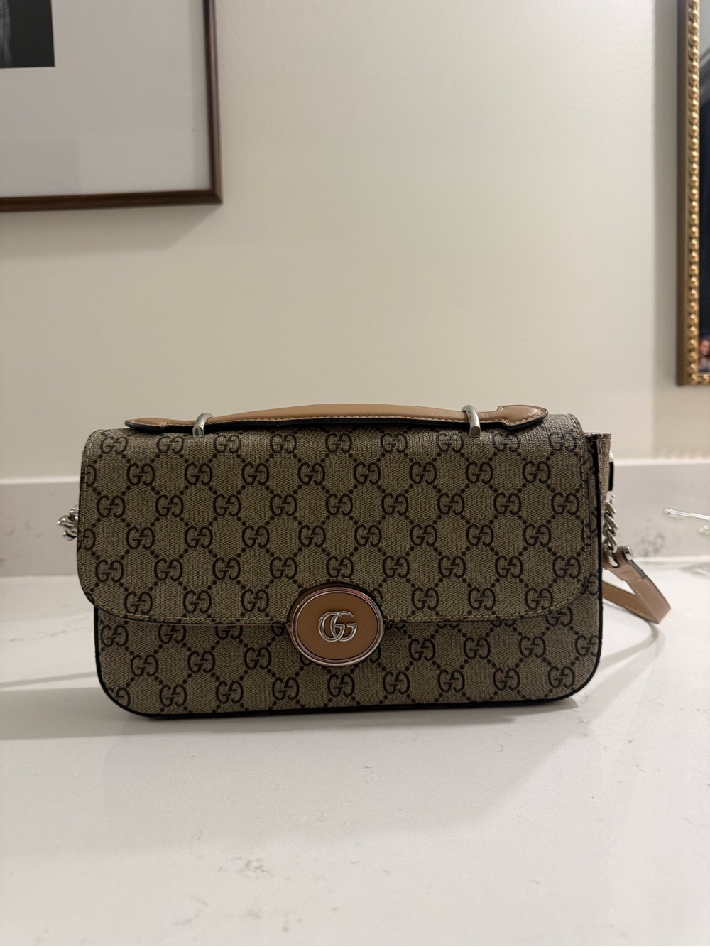GG Supreme Canvas Shoulder Bag in Beige and Tan